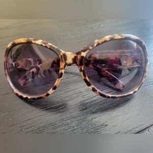 Foster Grant sunglasses